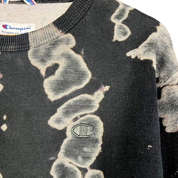 Men's Champion Black Bleach Dyed Crewneck Sweatshirt - Size Medium - Picture 3 of 5